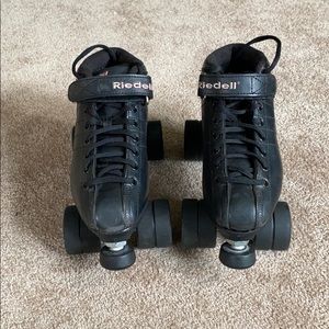 Riedell R3 Roller Skates size 7